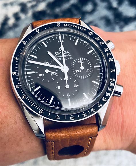 omega speedmaster professional moonwatch ba145.022|omega's Speedmaster watch size.